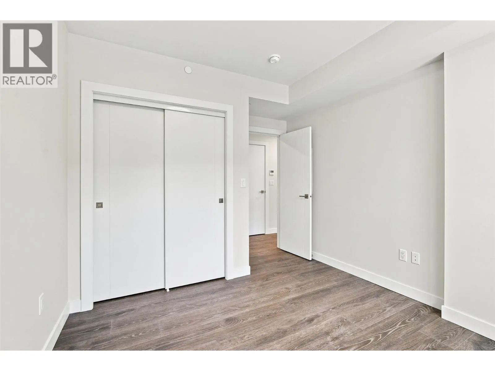 460 NICOLA Street Unit# 1905
