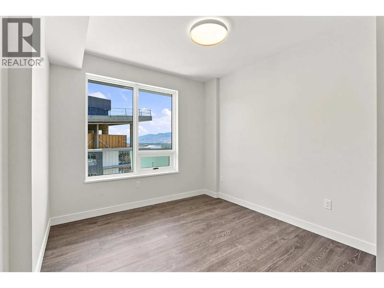 460 NICOLA Street Unit# 1905