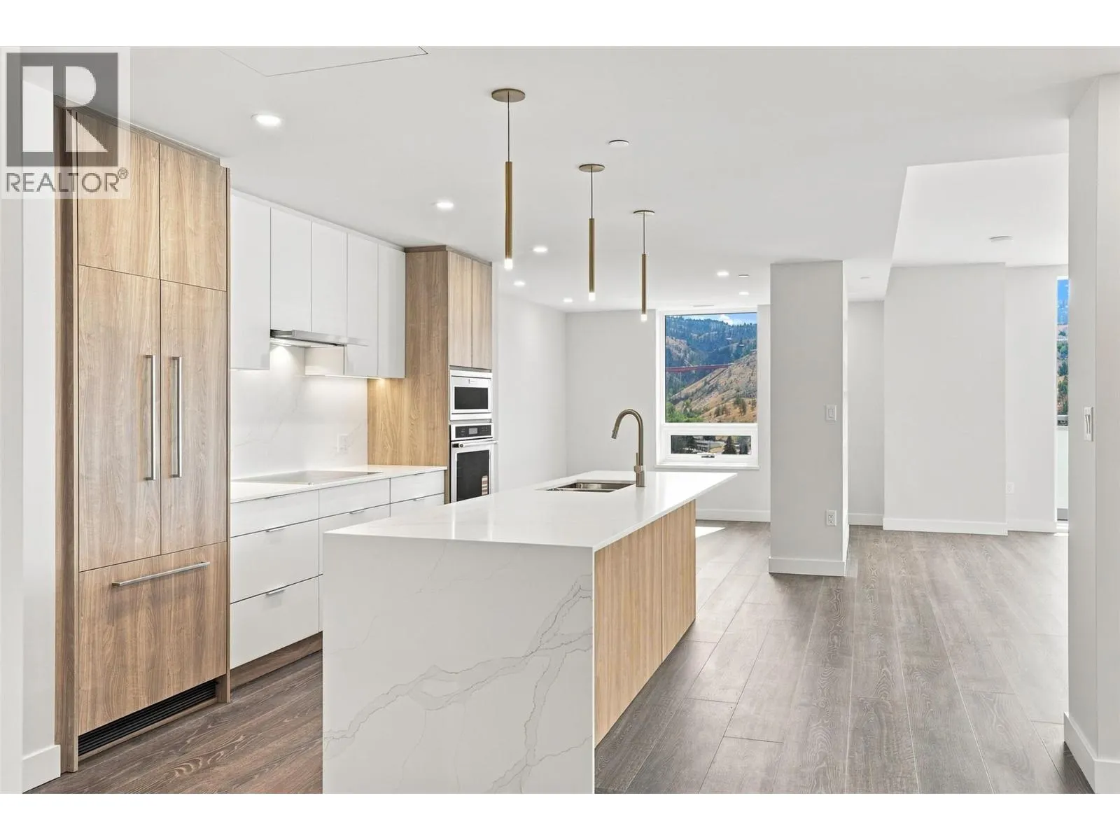 460 NICOLA Street Unit# 1905