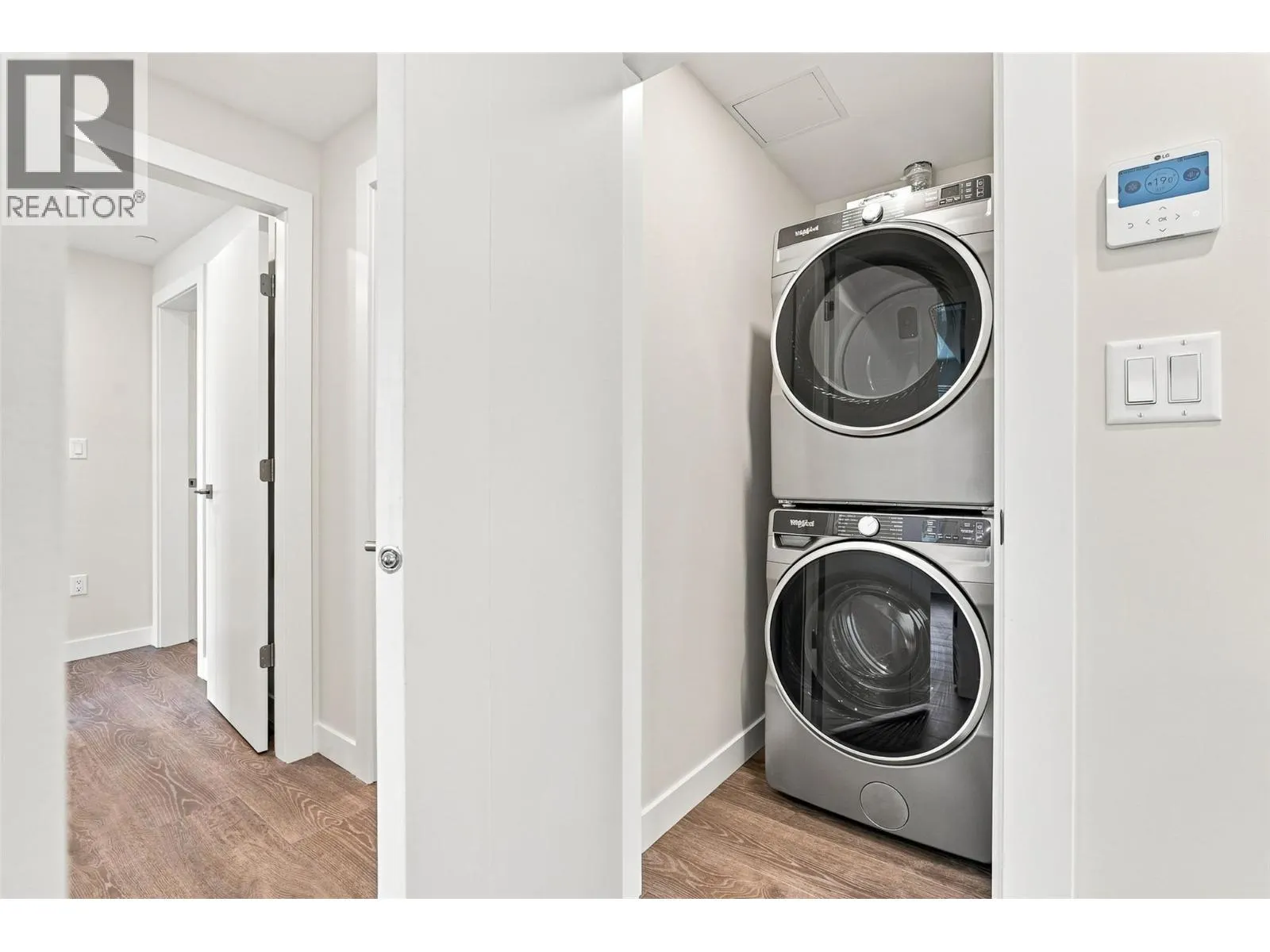 460 NICOLA Street Unit# 1905