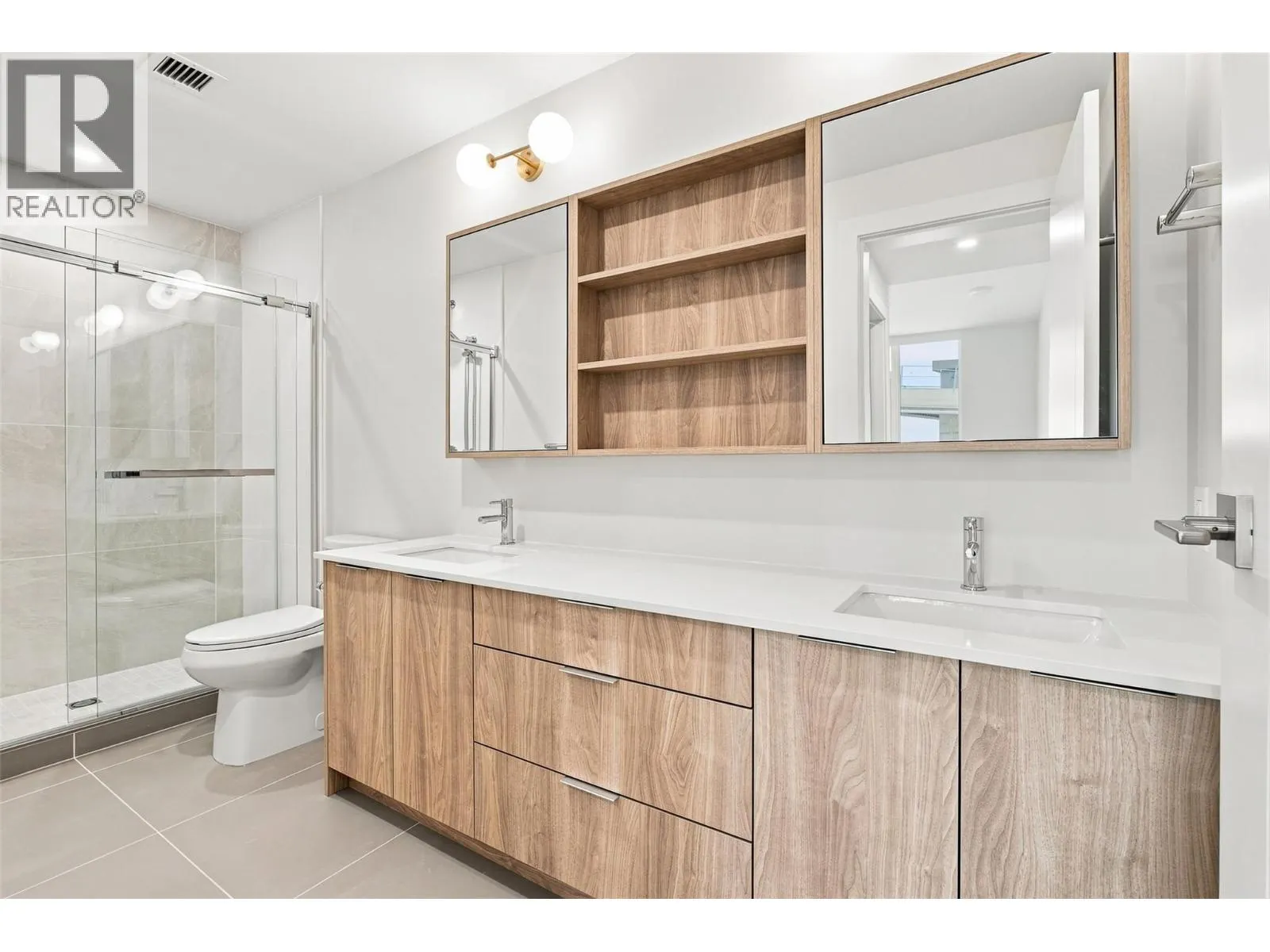 460 NICOLA Street Unit# 1905
