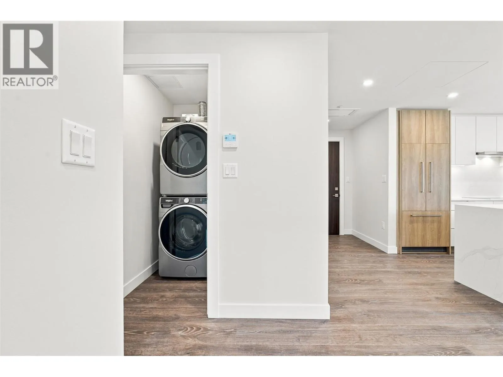 460 NICOLA Street Unit# 1905