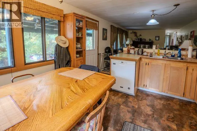 2701 Leecrest Road
