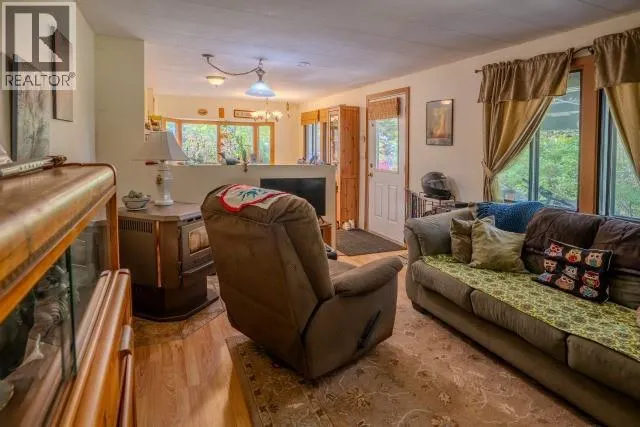 2701 Leecrest Road
