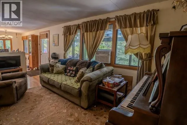 2701 Leecrest Road