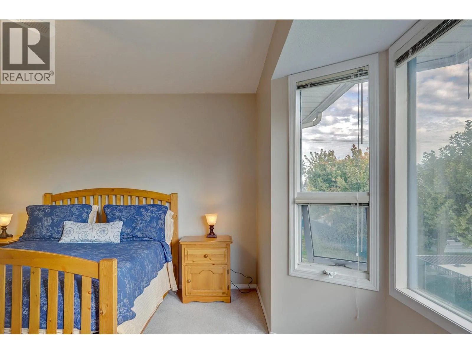 4209 25 Street Unit# 7