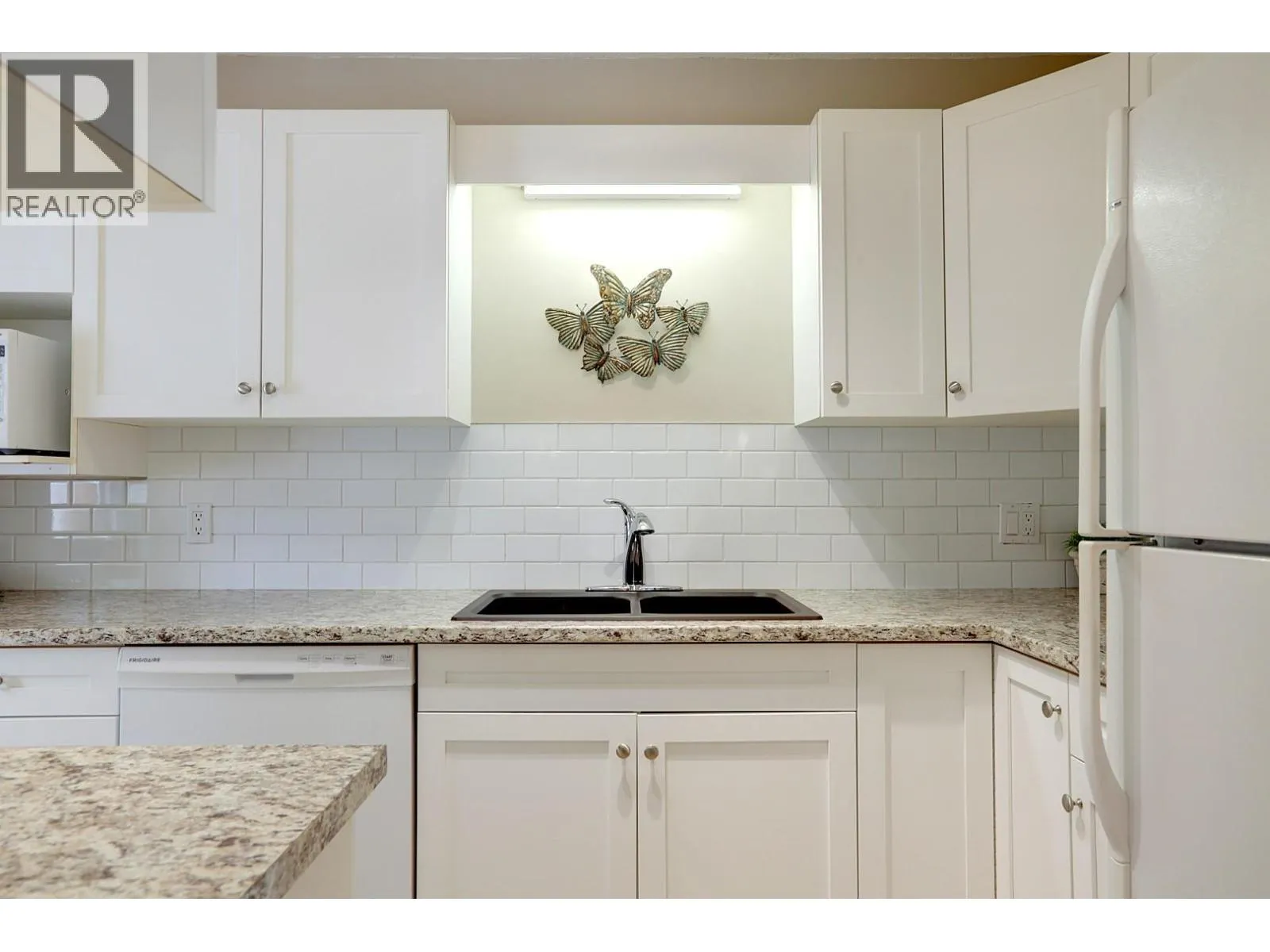 4209 25 Street Unit# 7
