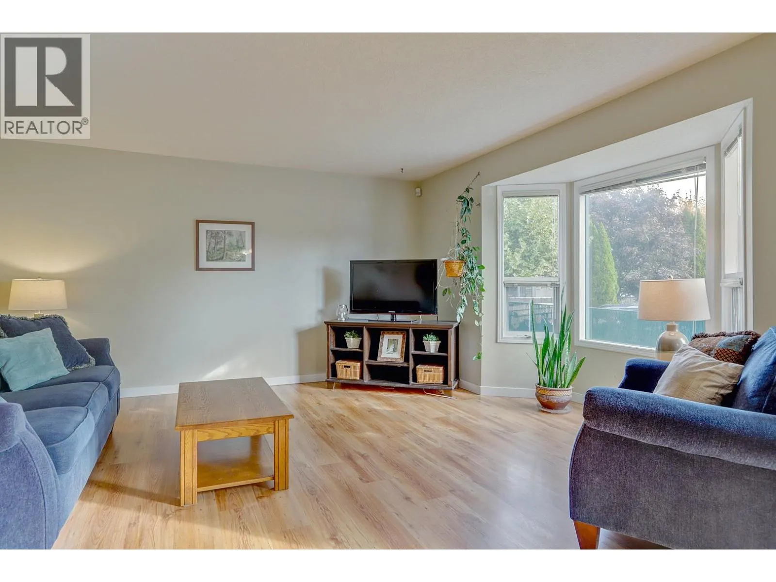 4209 25 Street Unit# 7