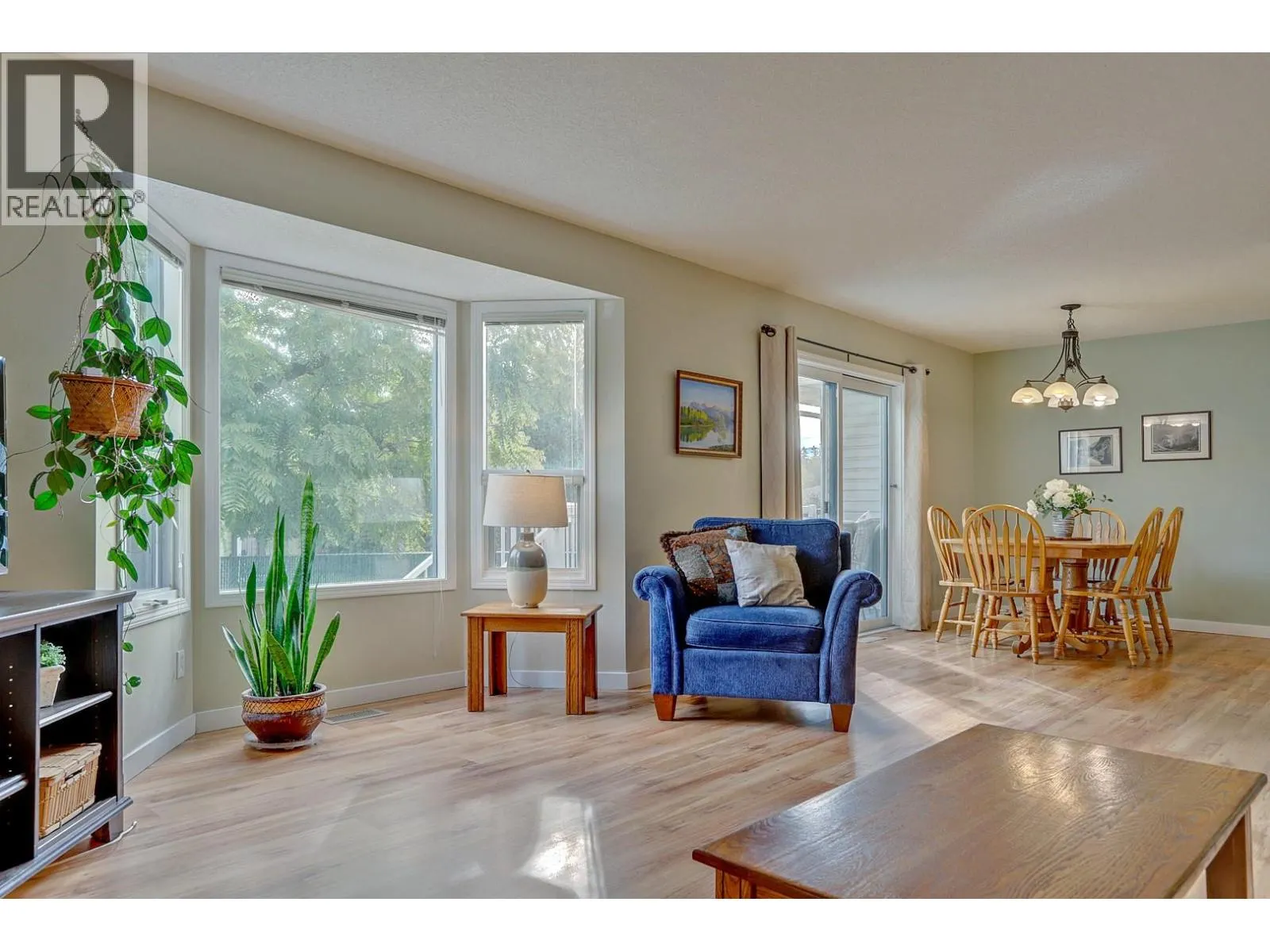 4209 25 Street Unit# 7