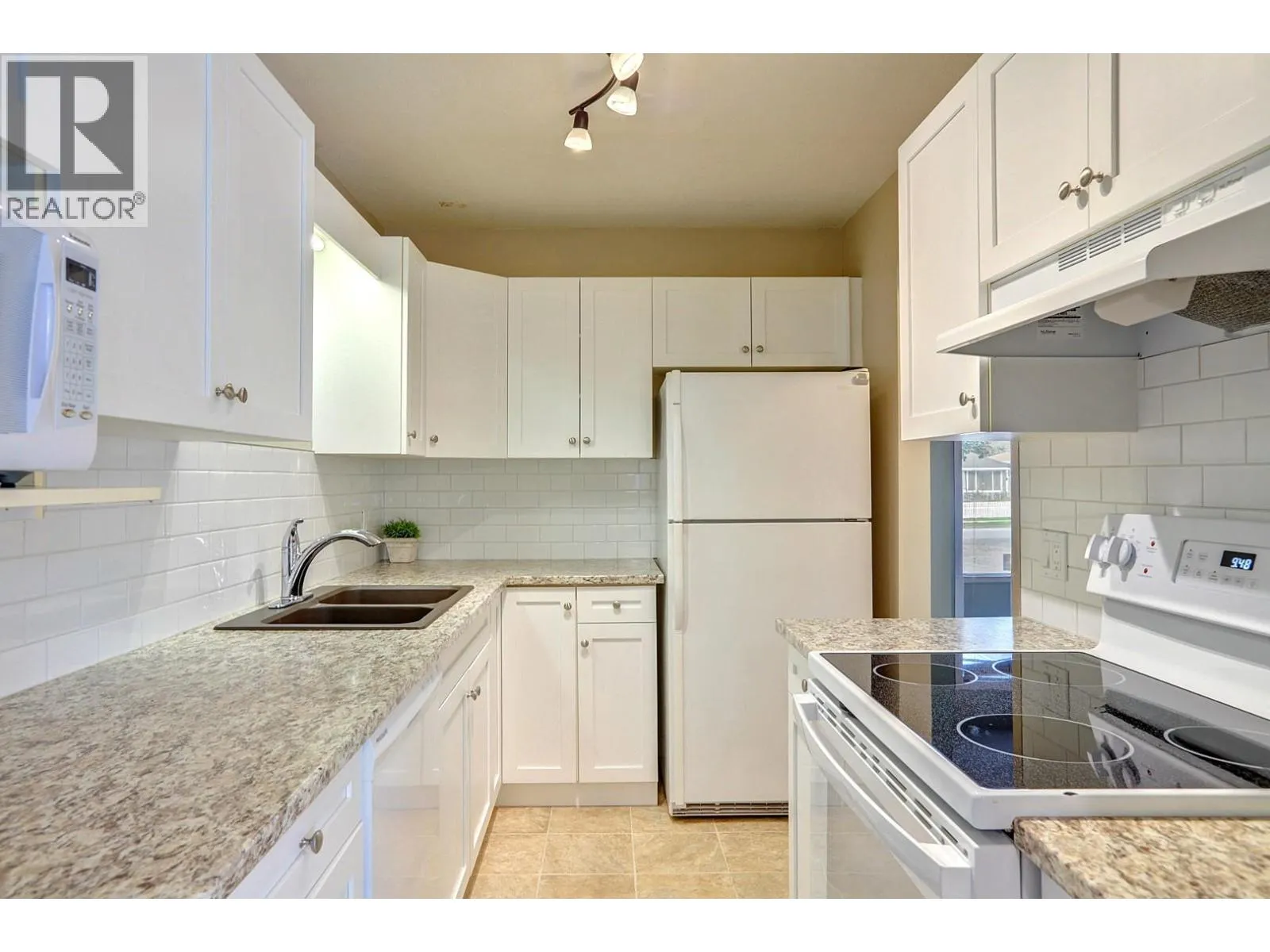 4209 25 Street Unit# 7