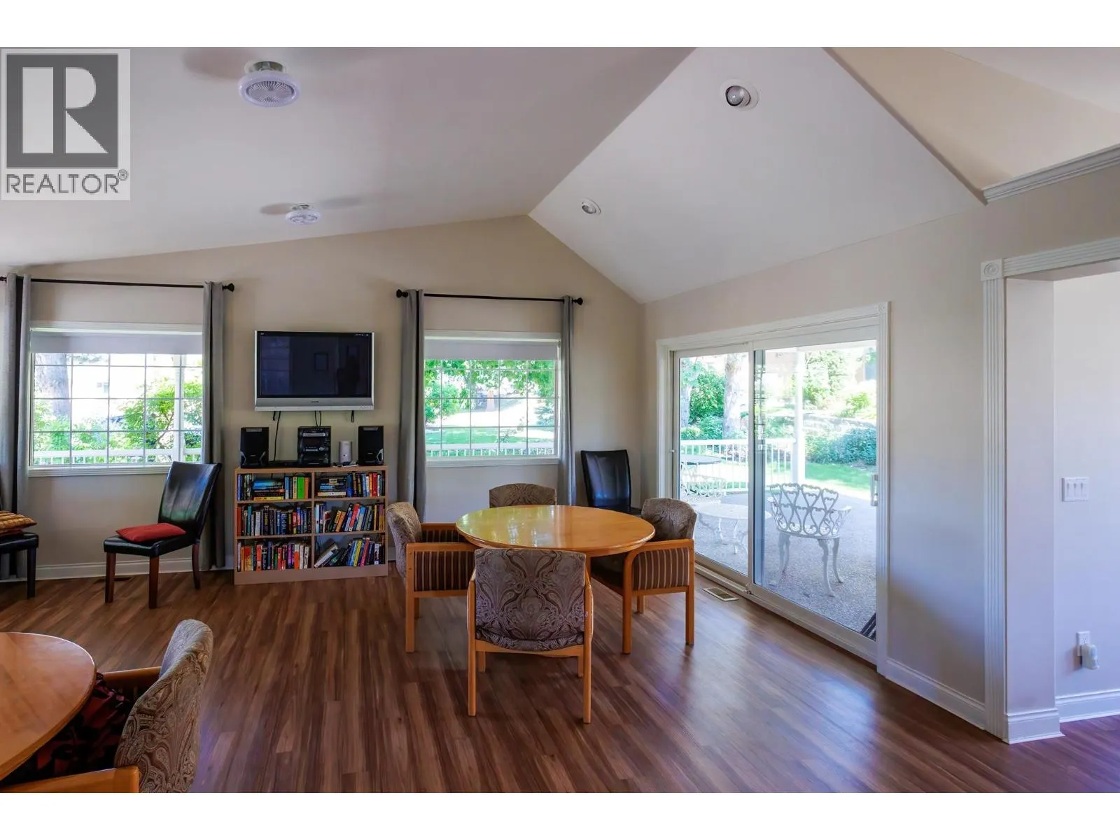 2250 Louie Drive Unit# 101