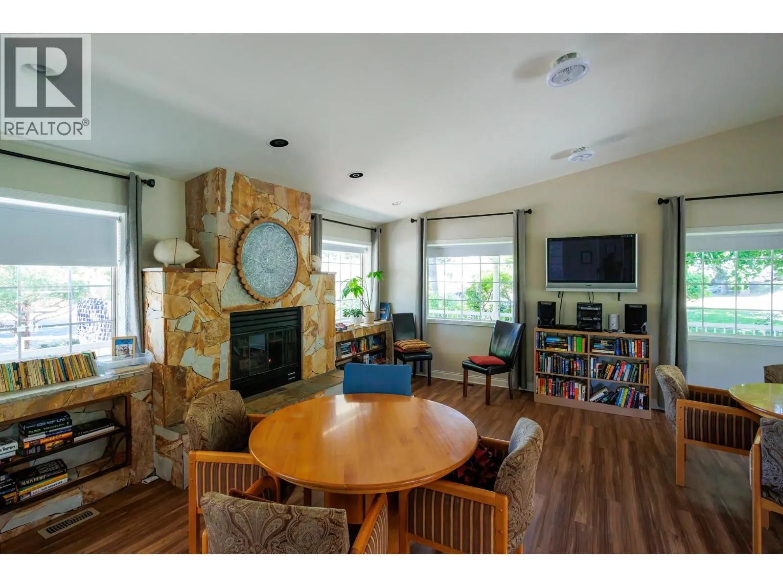 2250 Louie Drive Unit# 101