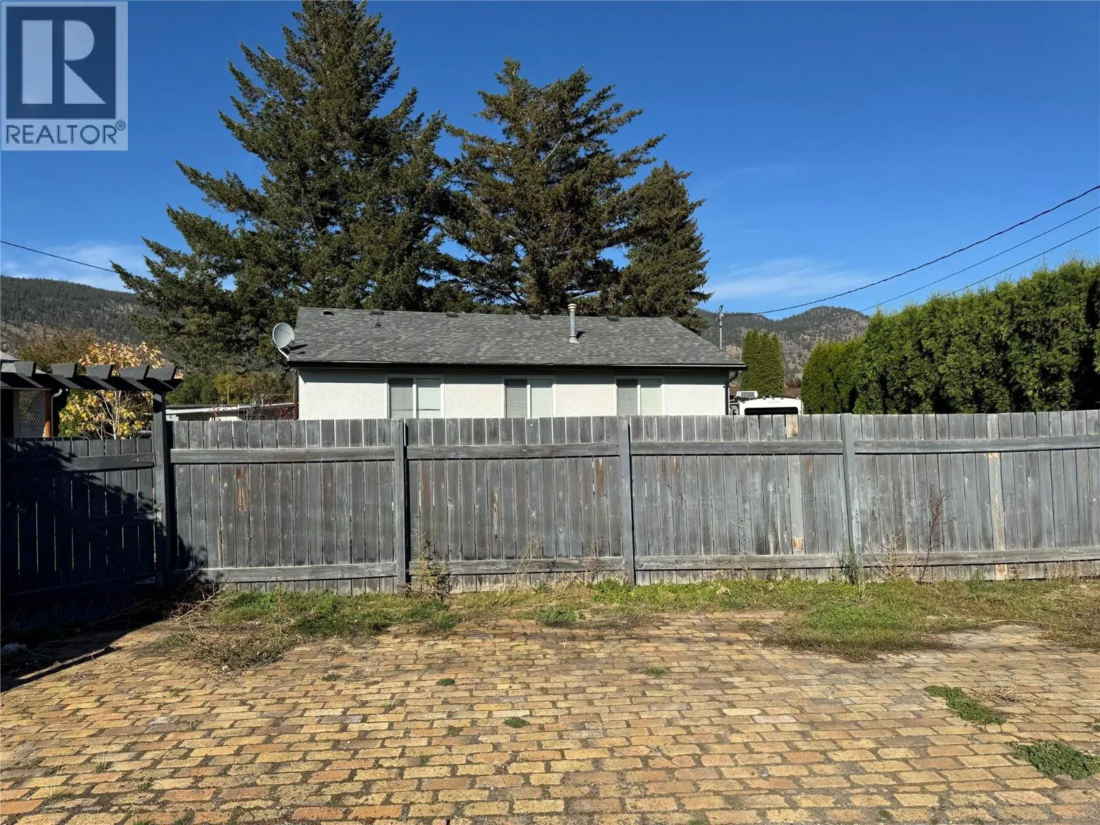 2152 Mamette Avenue