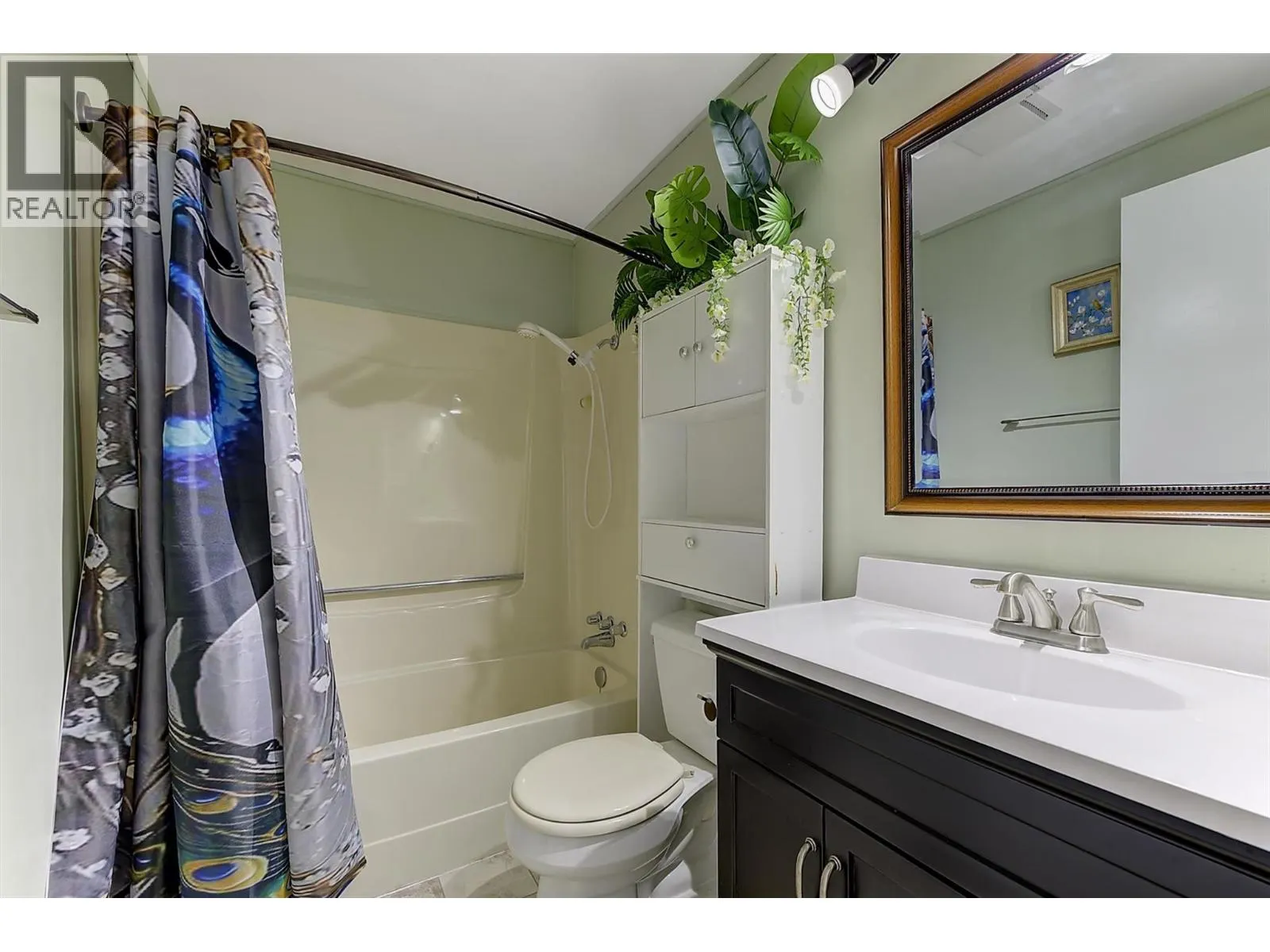 1929 97 Highway S Unit# 29