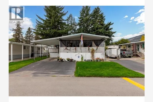 1929 97 Highway S Unit# 29
