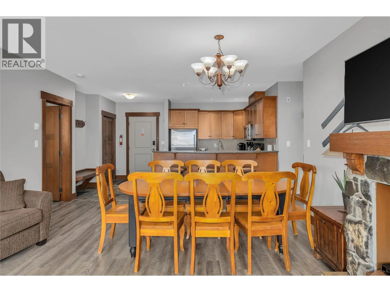 5300 Big White Road Unit# 305