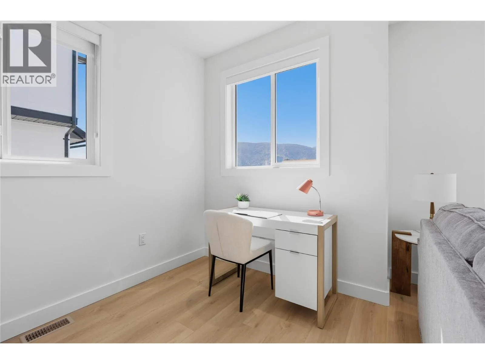 143 GREEN Avenue Unit# 103