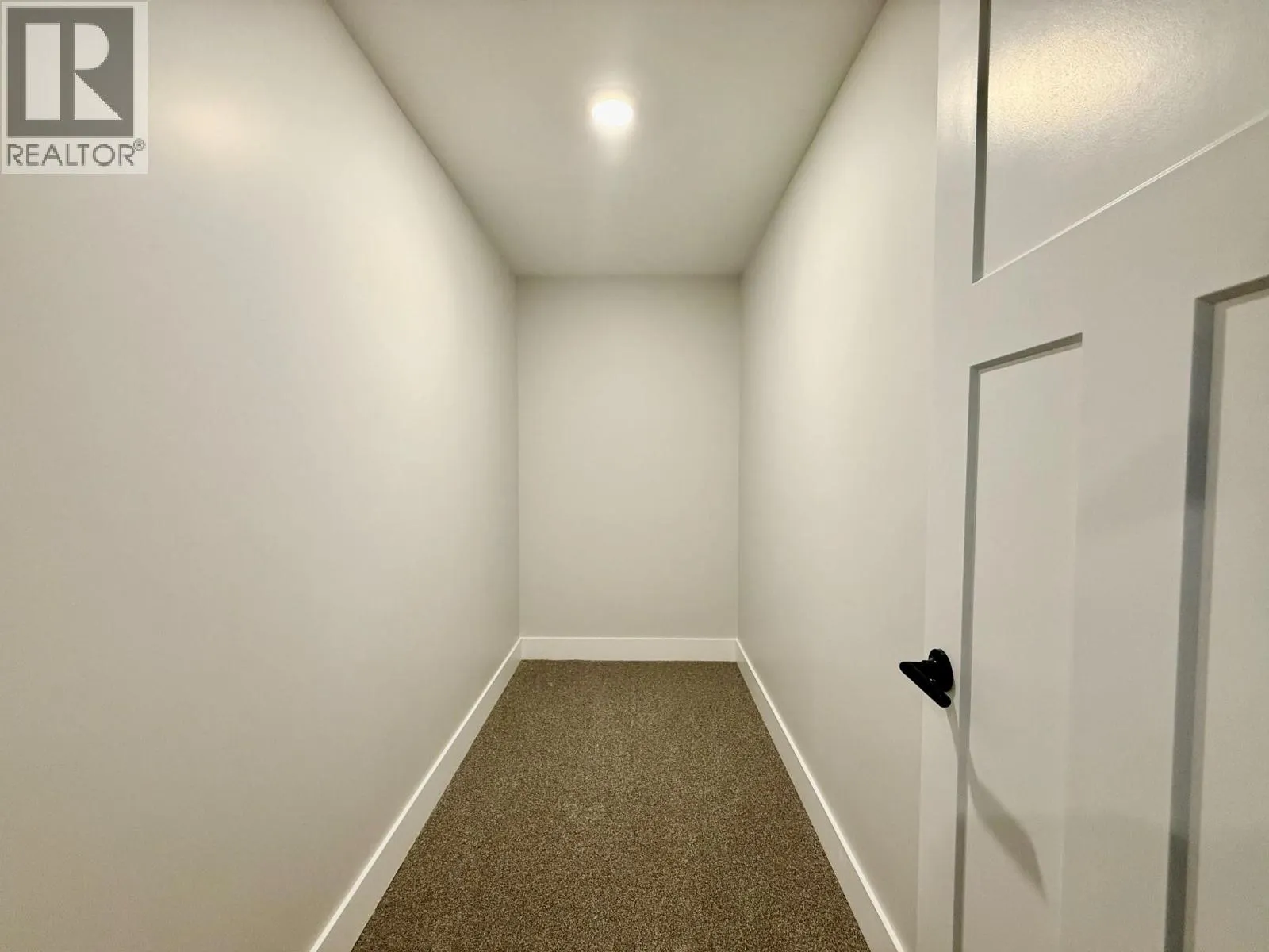 1938 Foxwood Trail Unit# 9