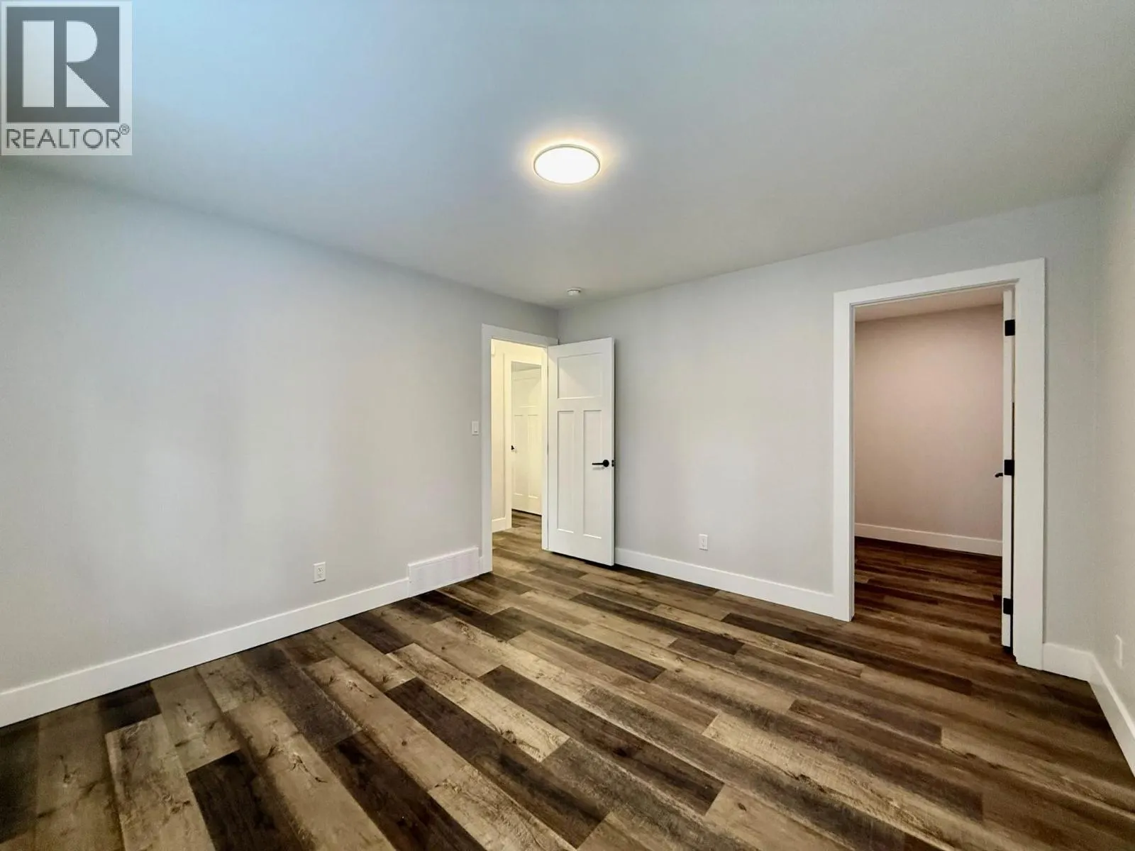 1938 Foxwood Trail Unit# 9