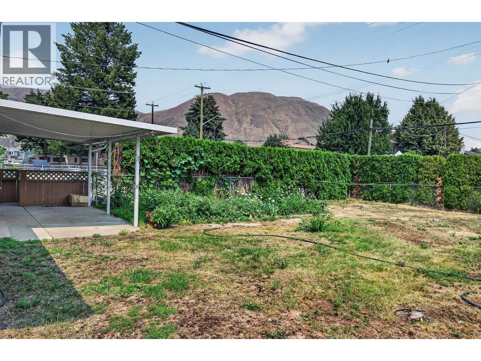 1094 SCHREINER Street