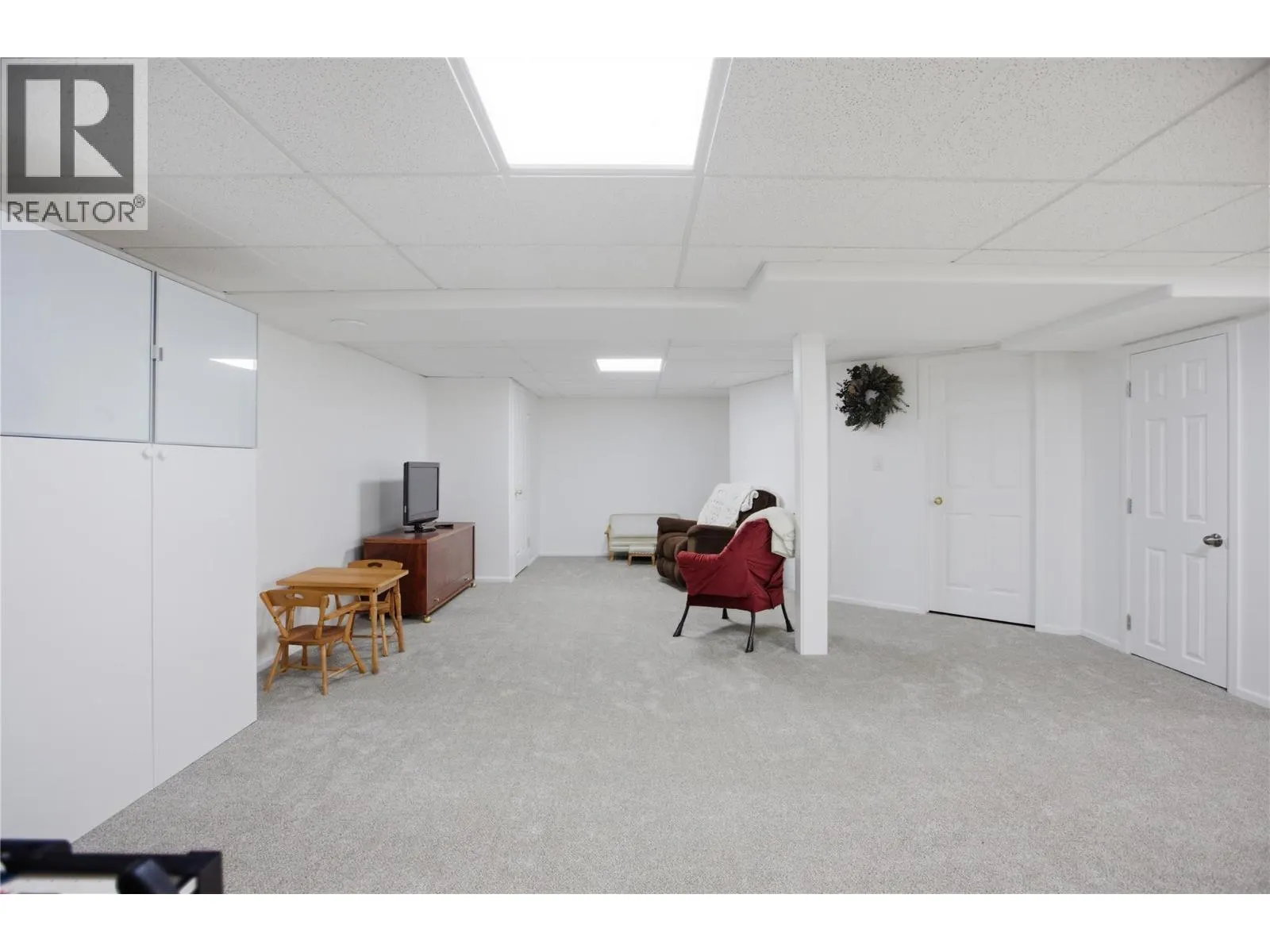 6998 Vista Drive