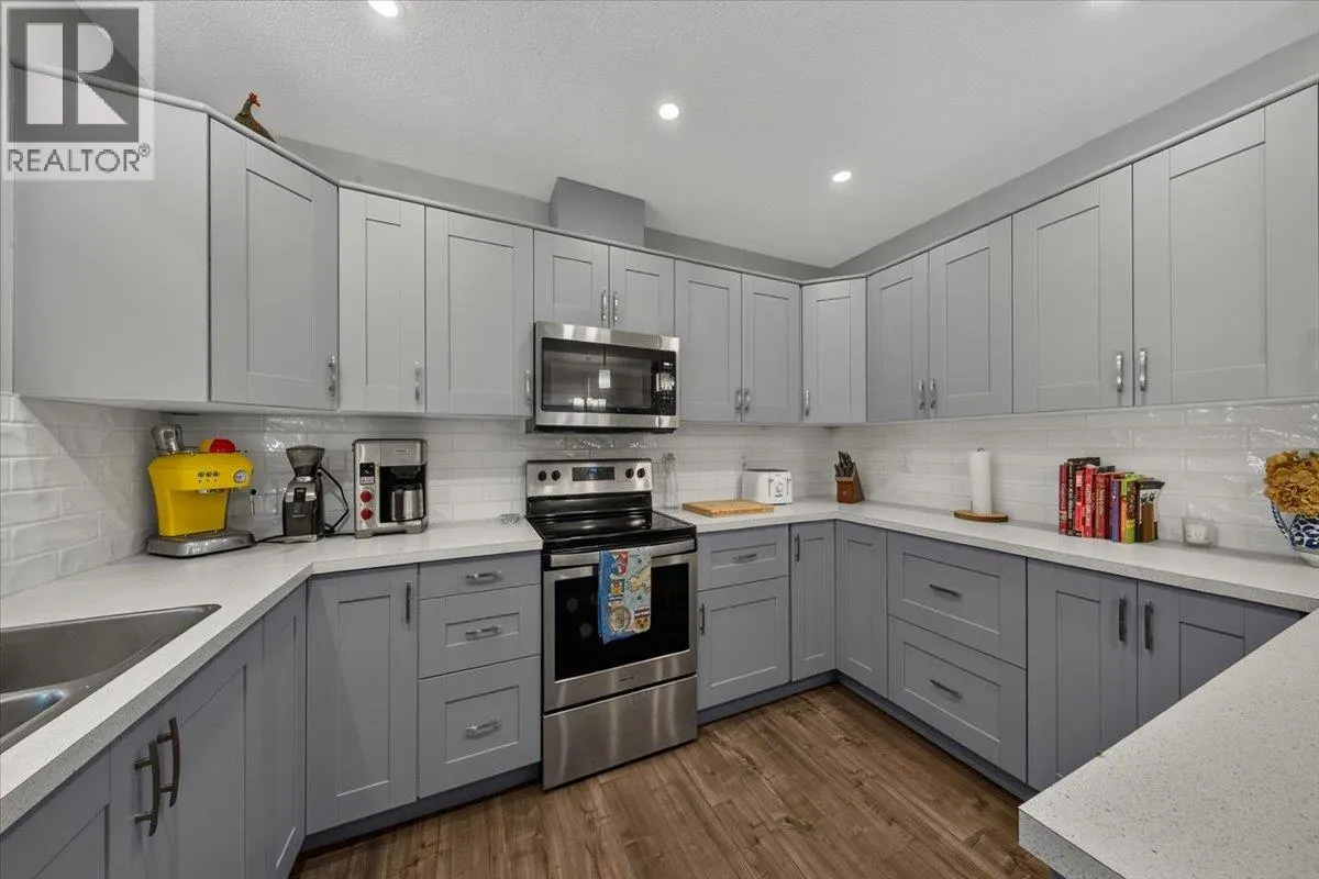 78 - 4868 Riverview Drive