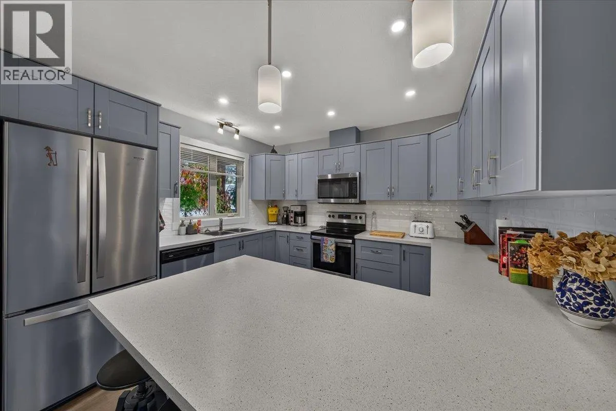 78 - 4868 Riverview Drive