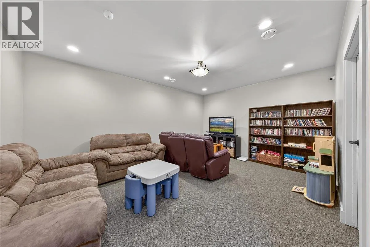 78 - 4868 Riverview Drive