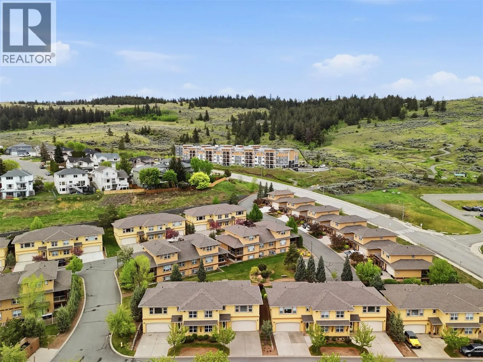 1055 ABERDEEN Drive Unit# 30