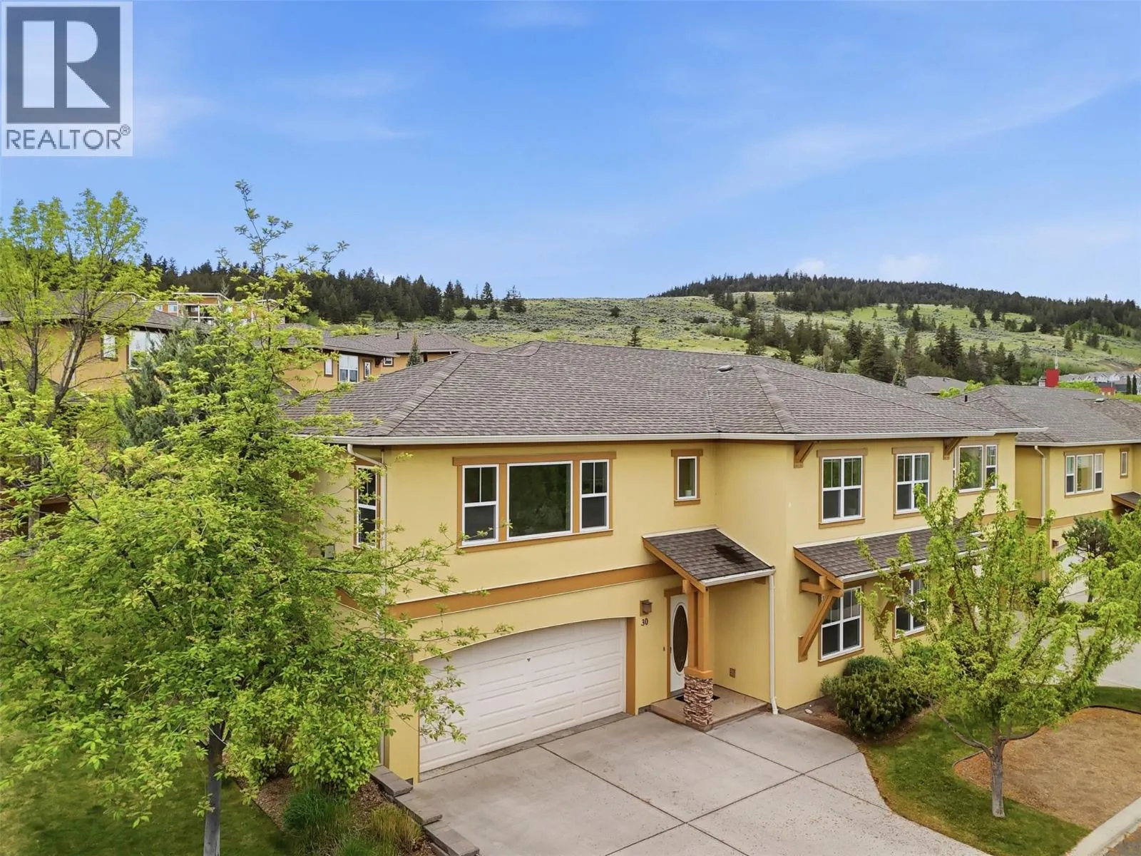 1055 ABERDEEN Drive Unit# 30
