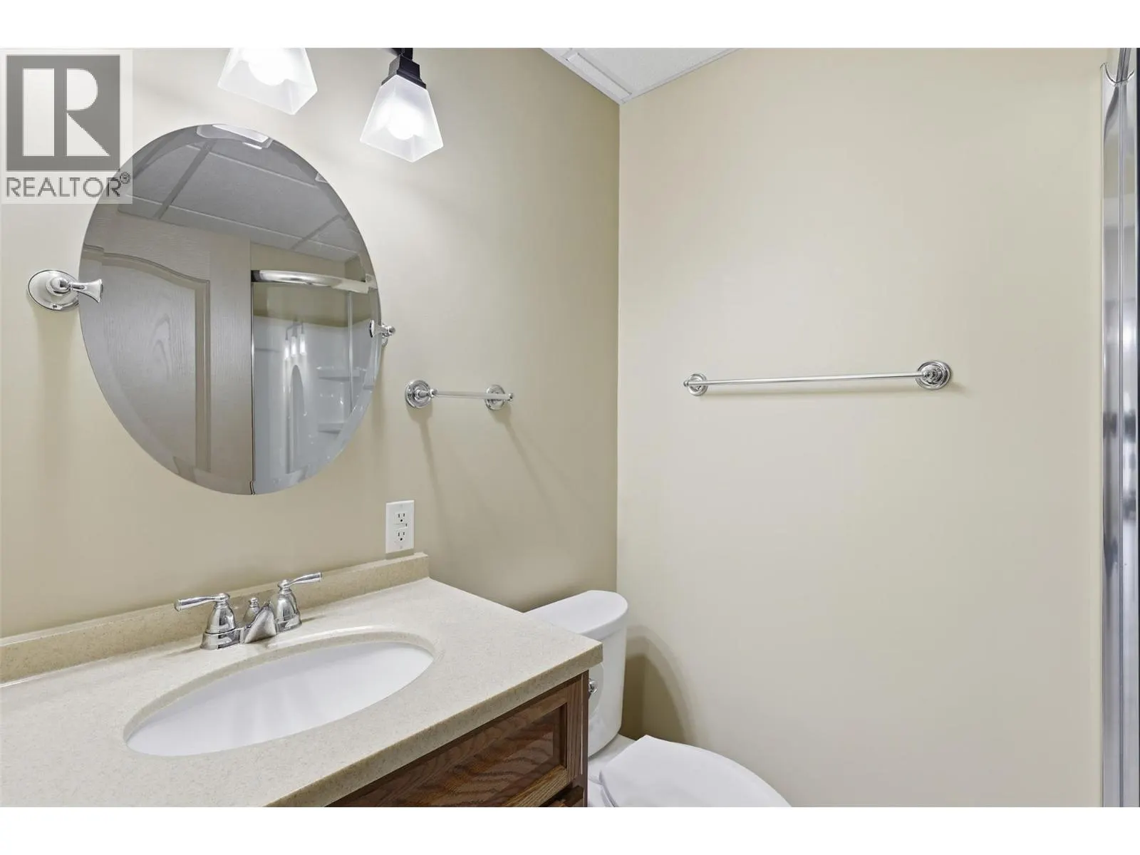 1055 ABERDEEN Drive Unit# 30