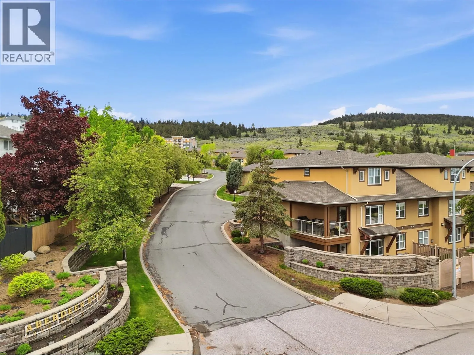 1055 ABERDEEN Drive Unit# 30