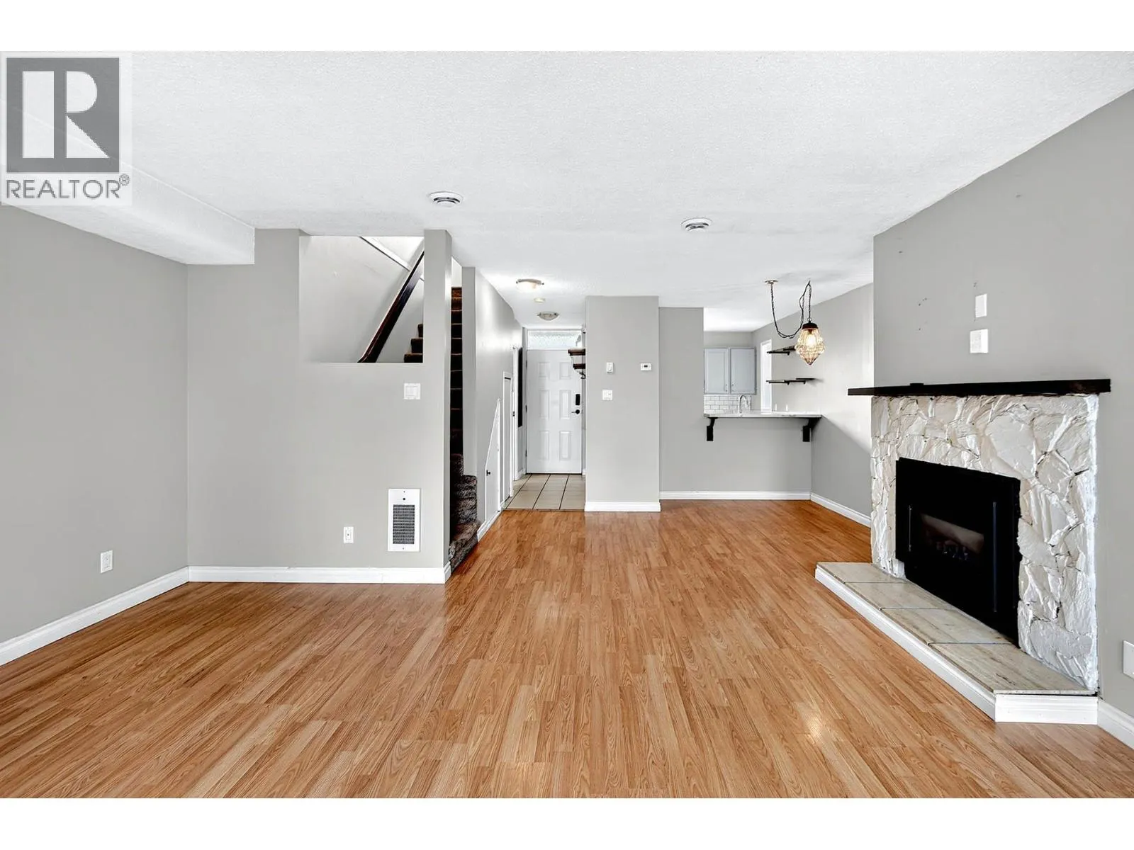 145 NICOLA Street Unit# 41