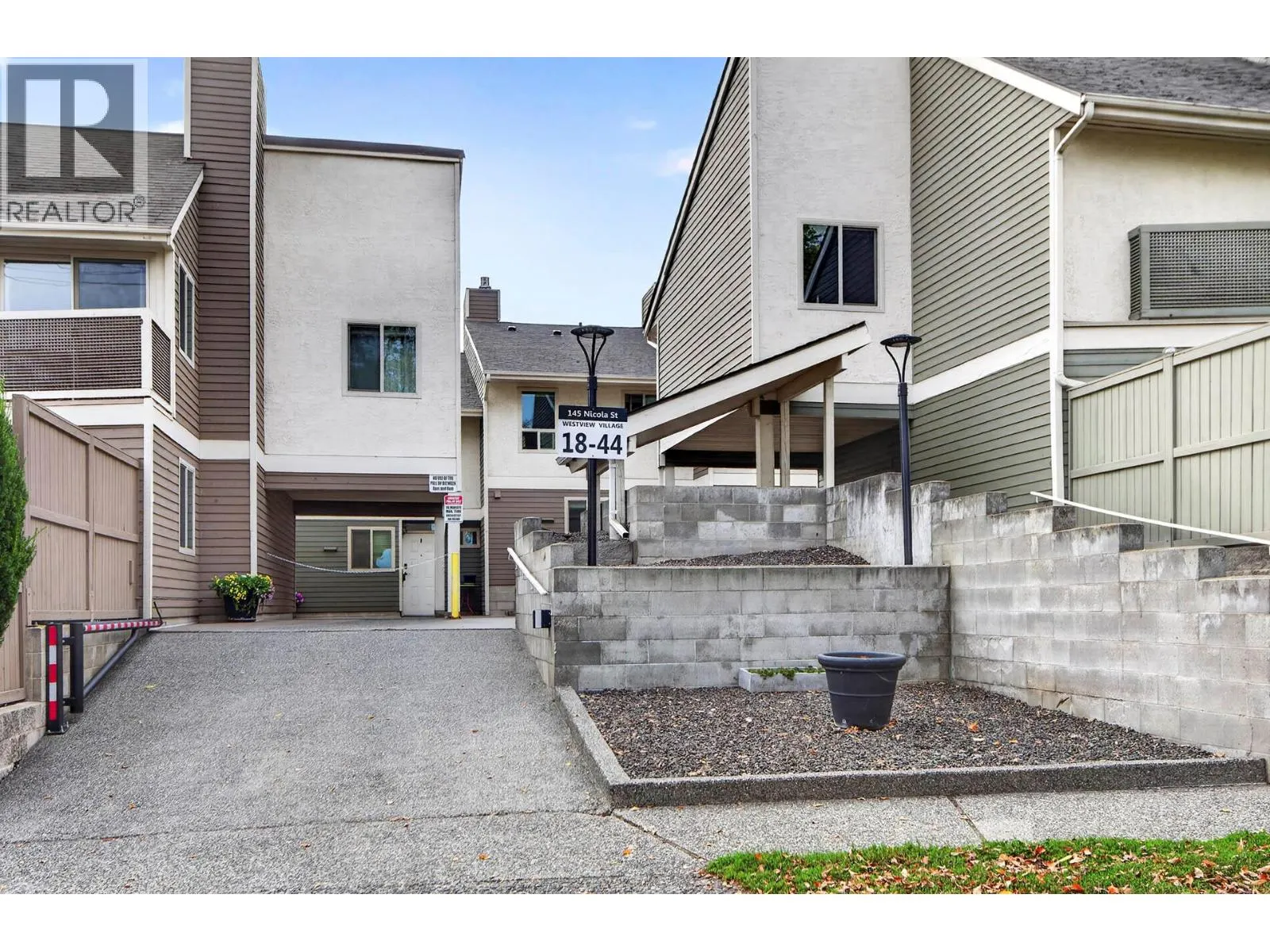 145 NICOLA Street Unit# 41