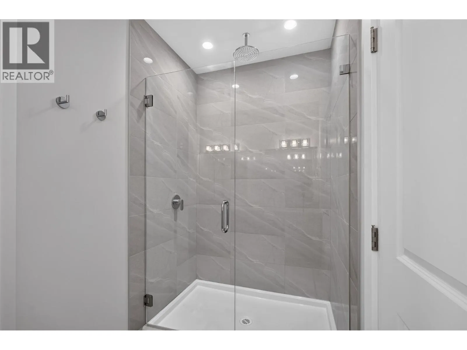 12840 Stillwater Court Unit# 11