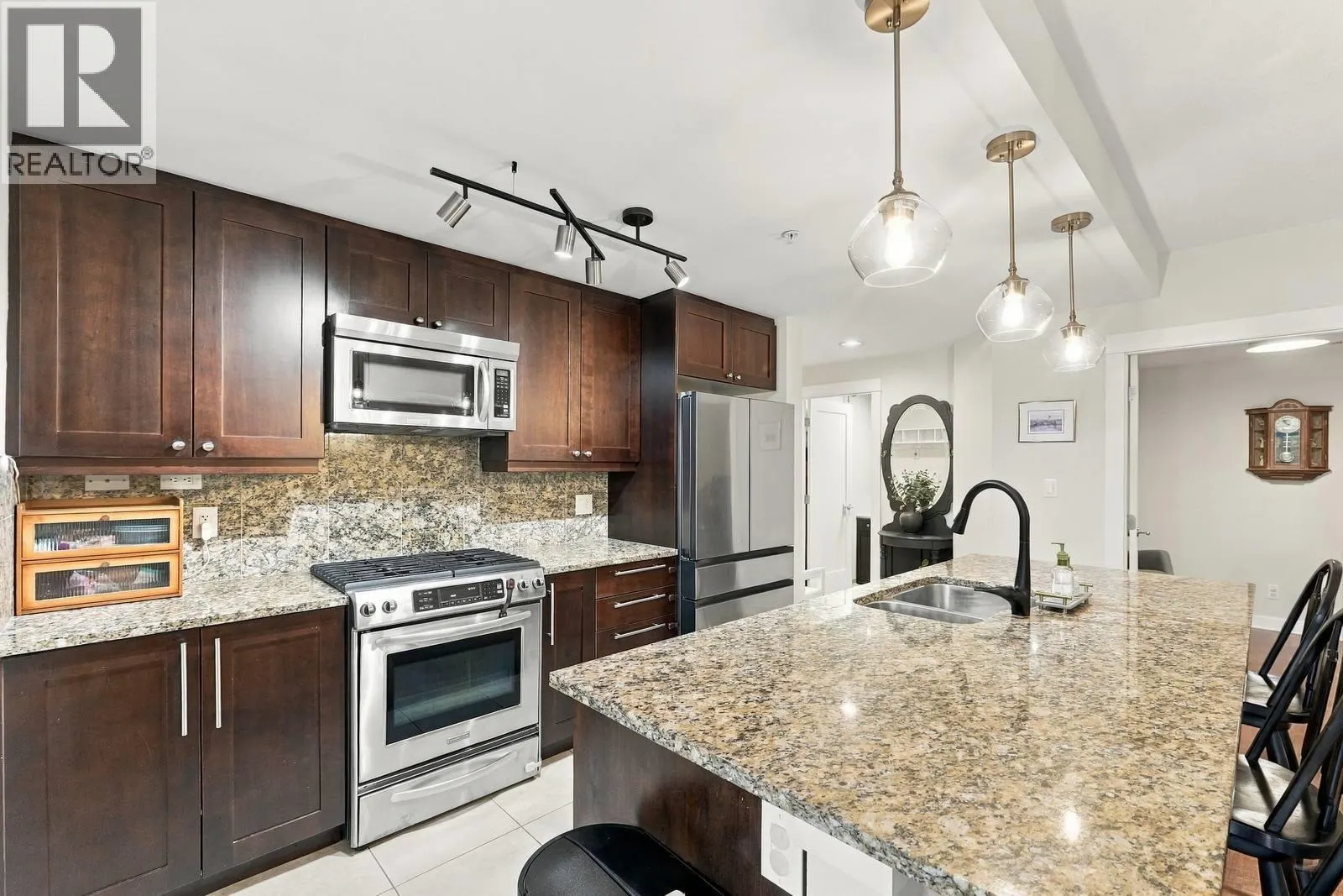 75 MARTIN Street Unit# 201