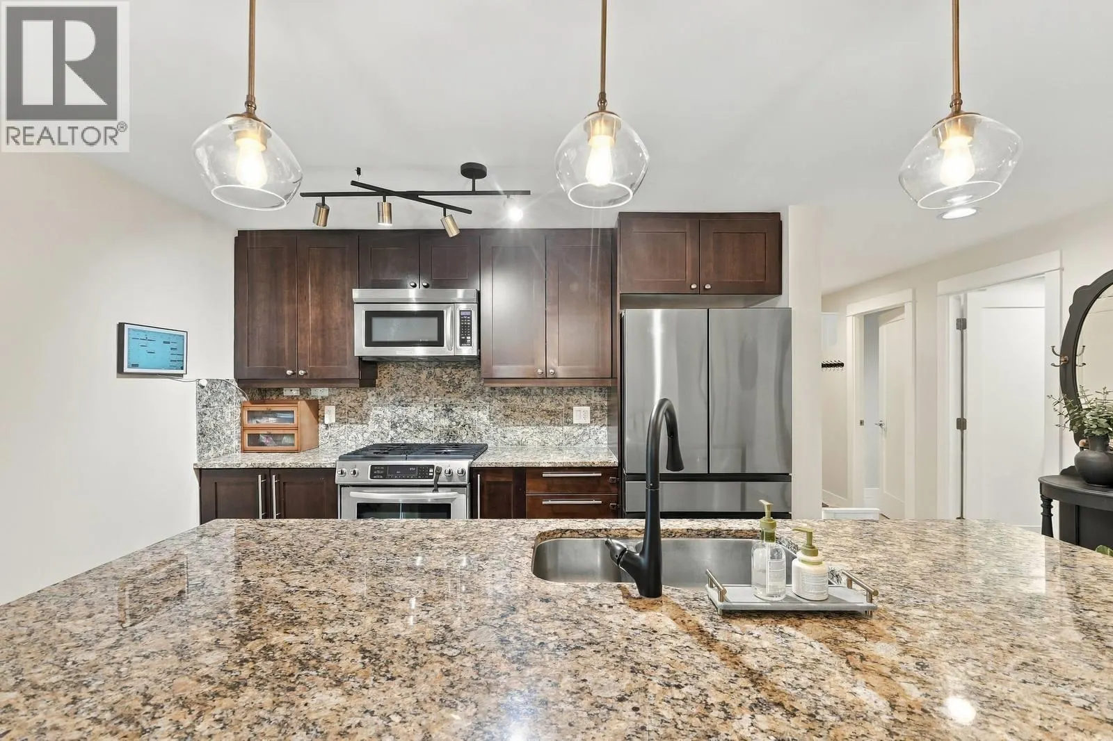 75 MARTIN Street Unit# 201