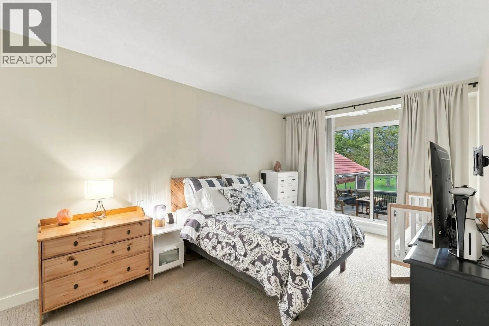 75 MARTIN Street Unit# 201