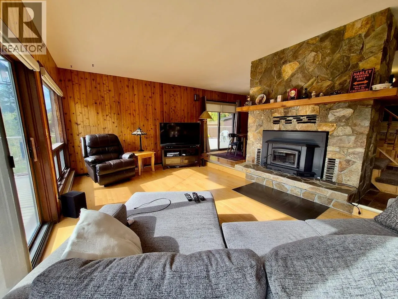 3831 AARON Road
