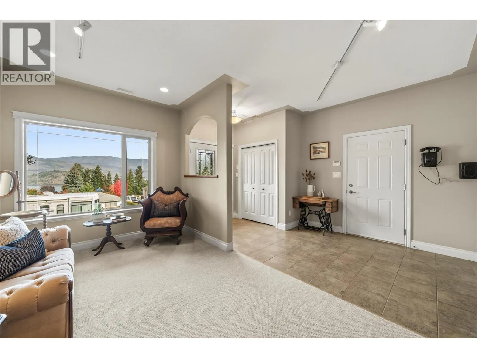 2212 Ta Lana Trail