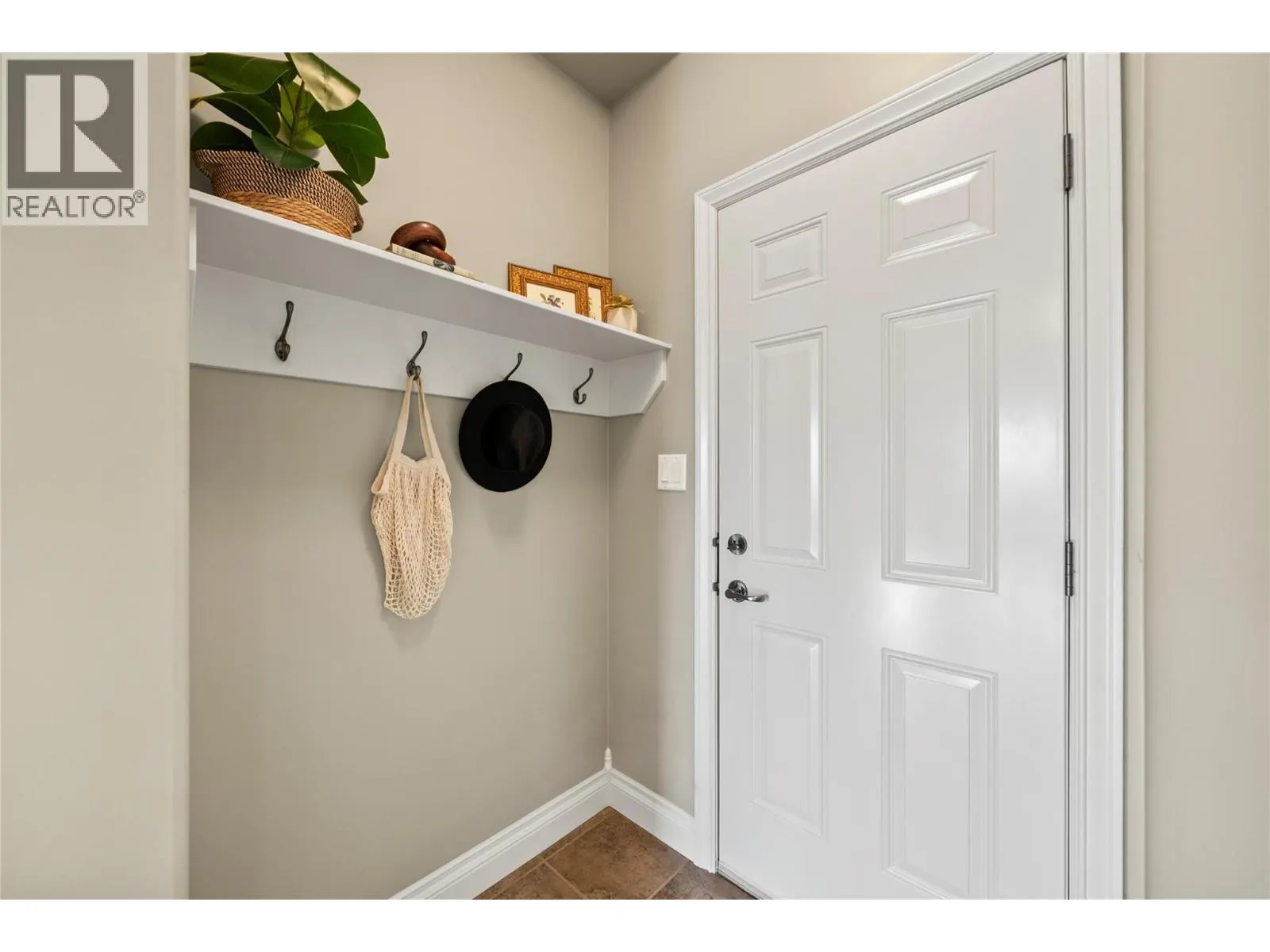 2212 Ta Lana Trail