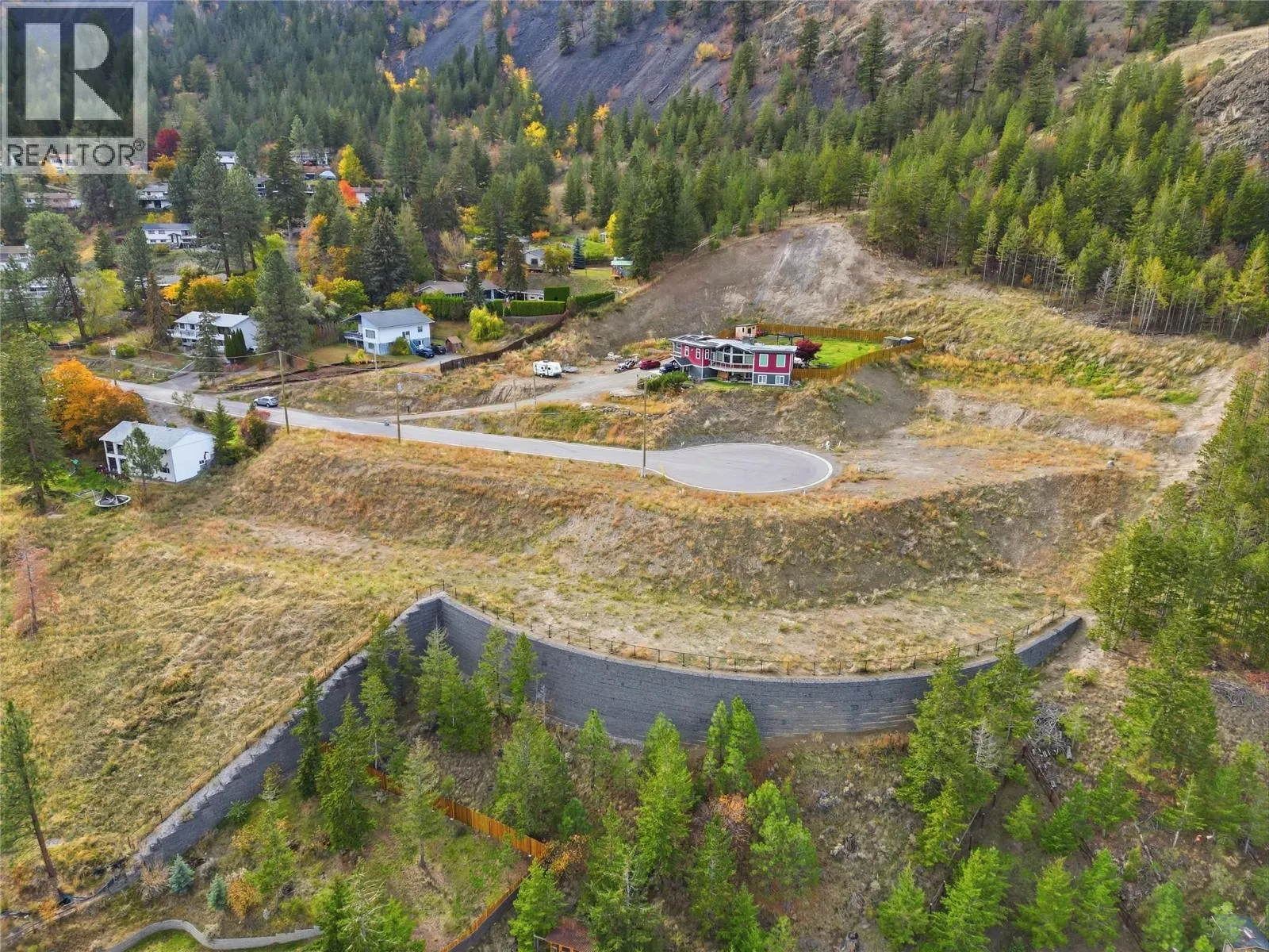 1142 CRESTWOOD Drive