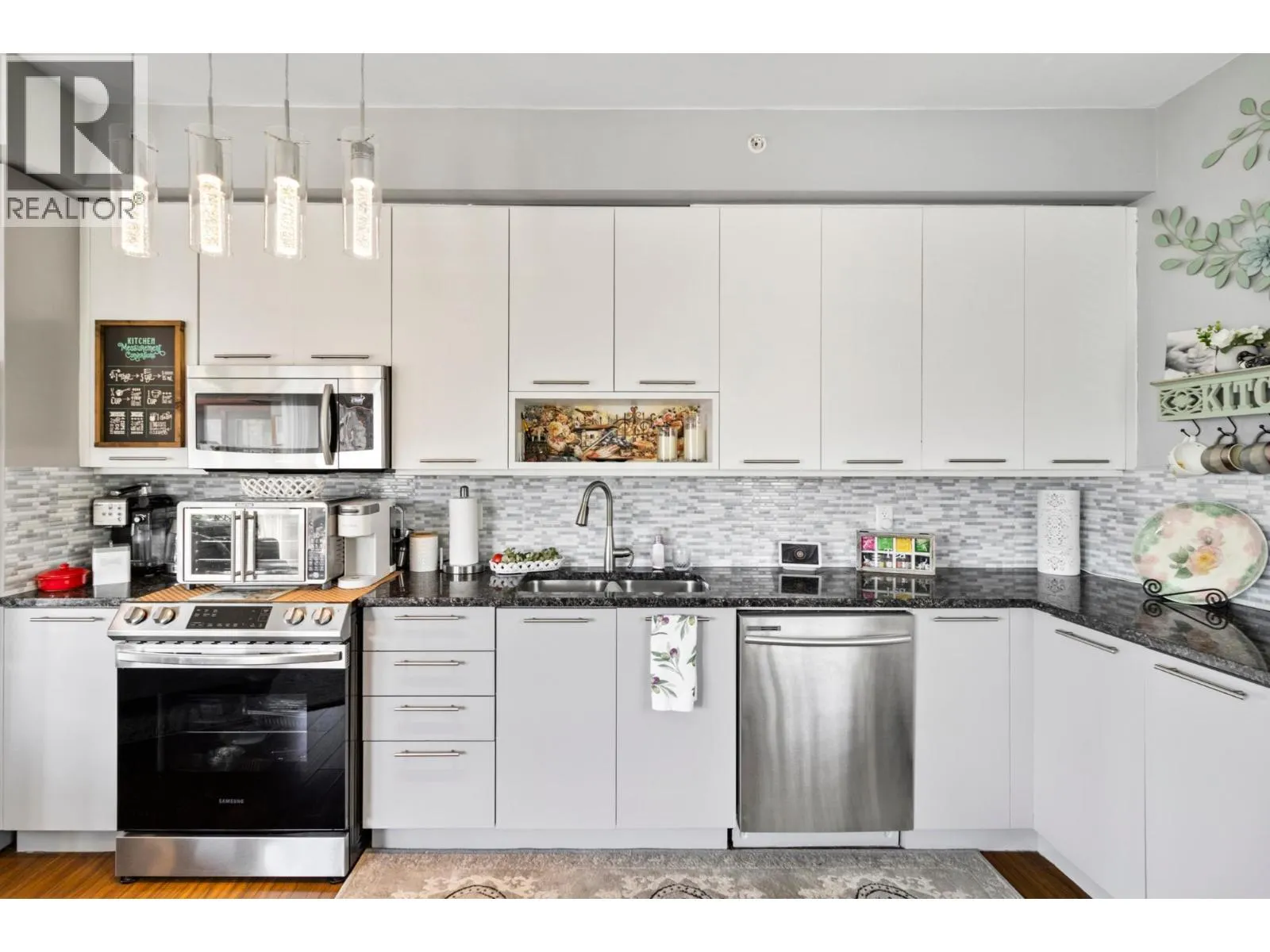 1030 TALASA Way Unit# 2413