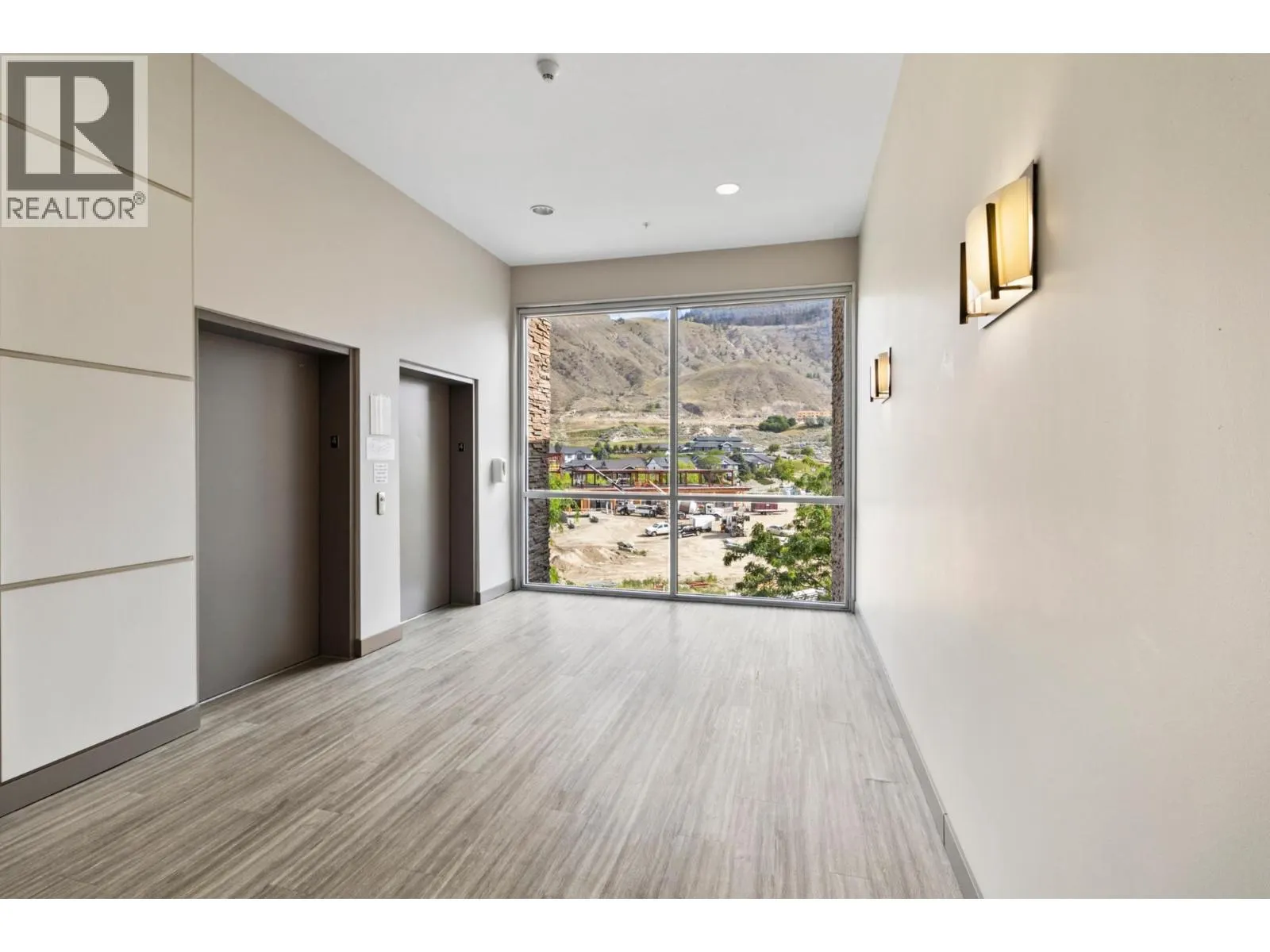1030 TALASA Way Unit# 2413