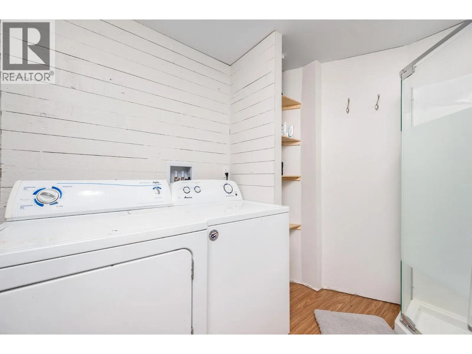 5846 Jen Sherri Place