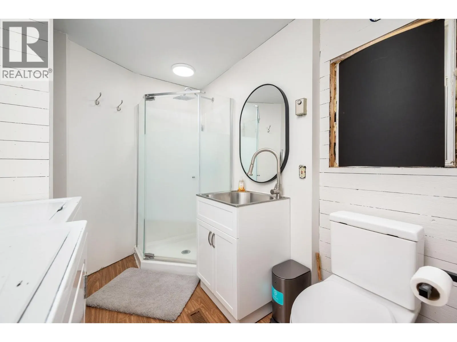 5846 Jen Sherri Place