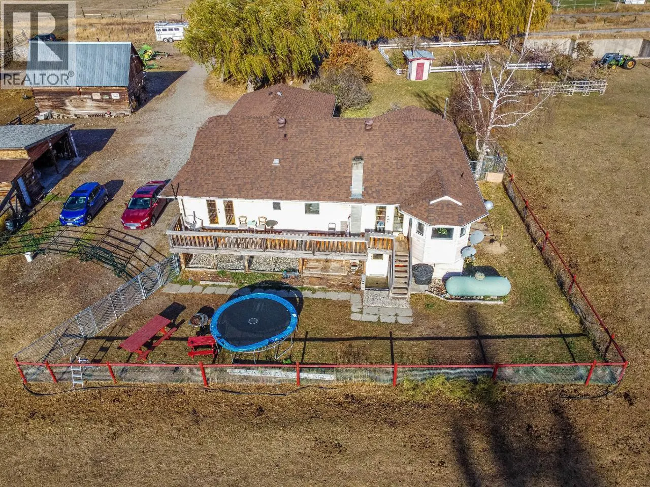 1740 MACAULAY Road