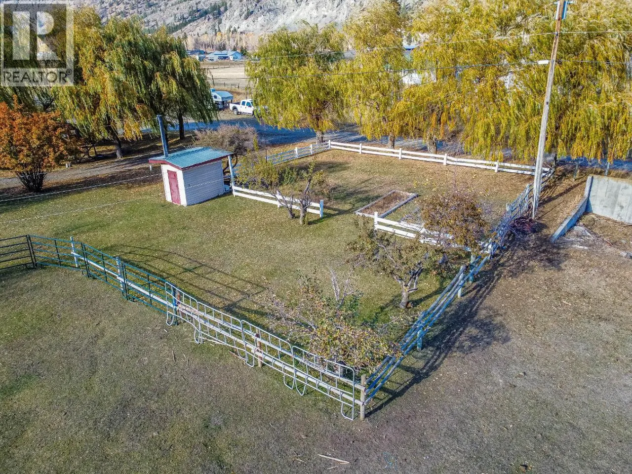 1740 MACAULAY Road