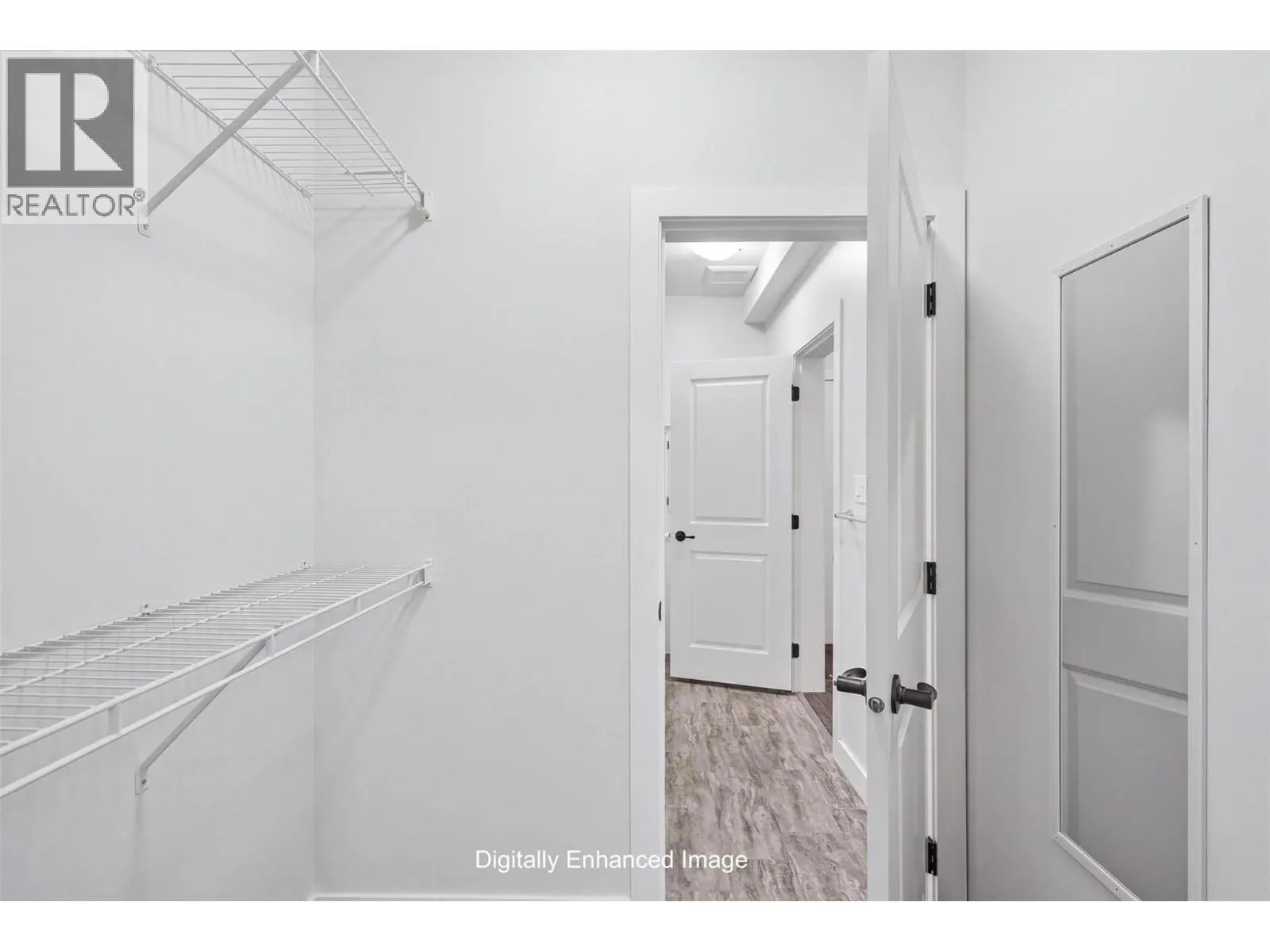 5170 DALLAS Drive Unit# 522