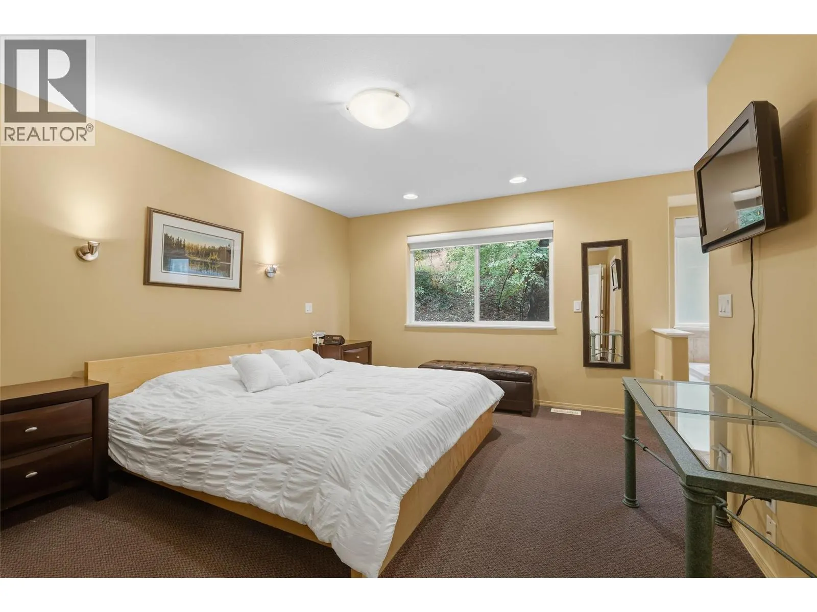 2145 Chilcotin Crescent